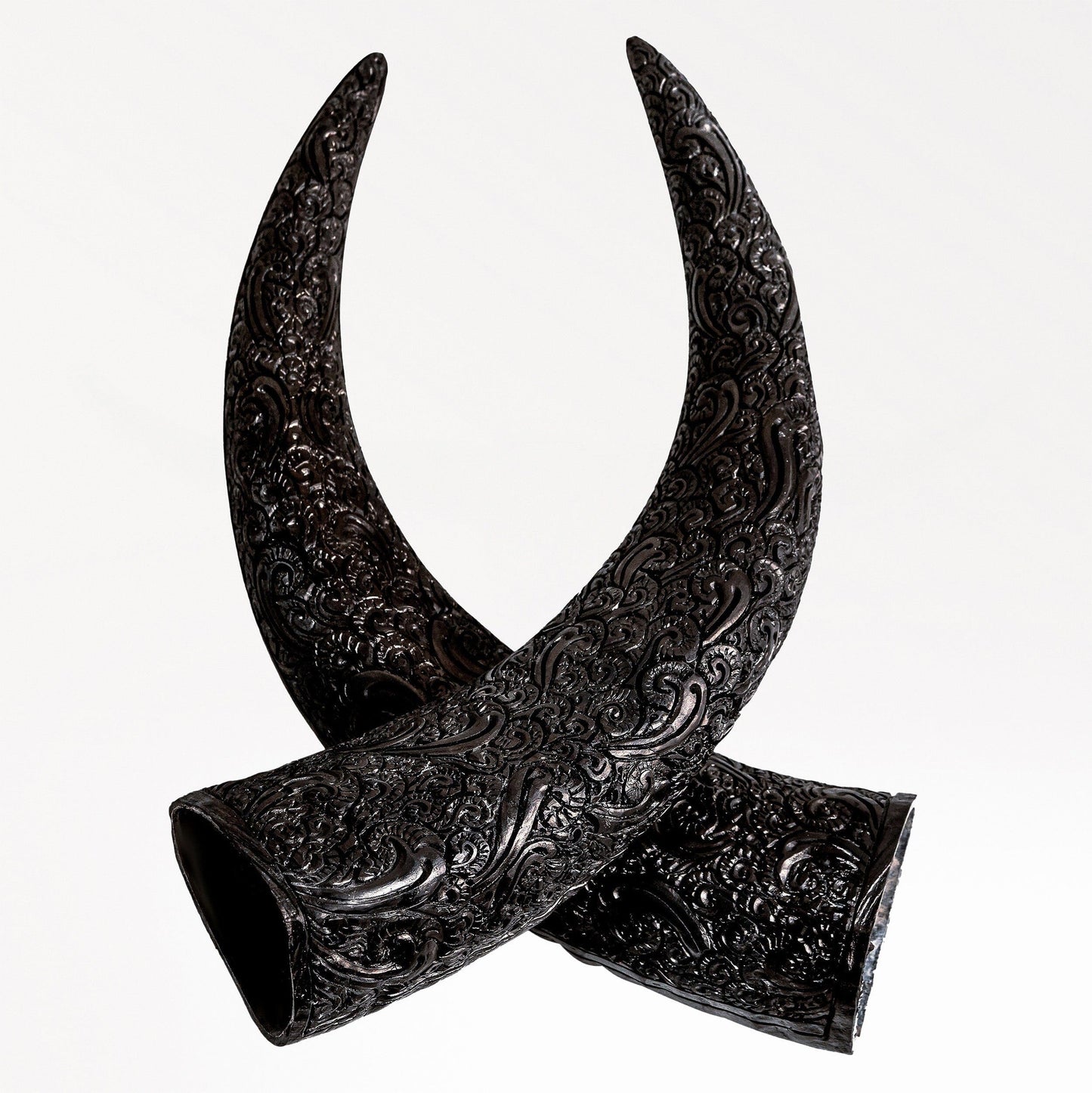 Cow Skull -  Black Mirror // Mosaic Finish