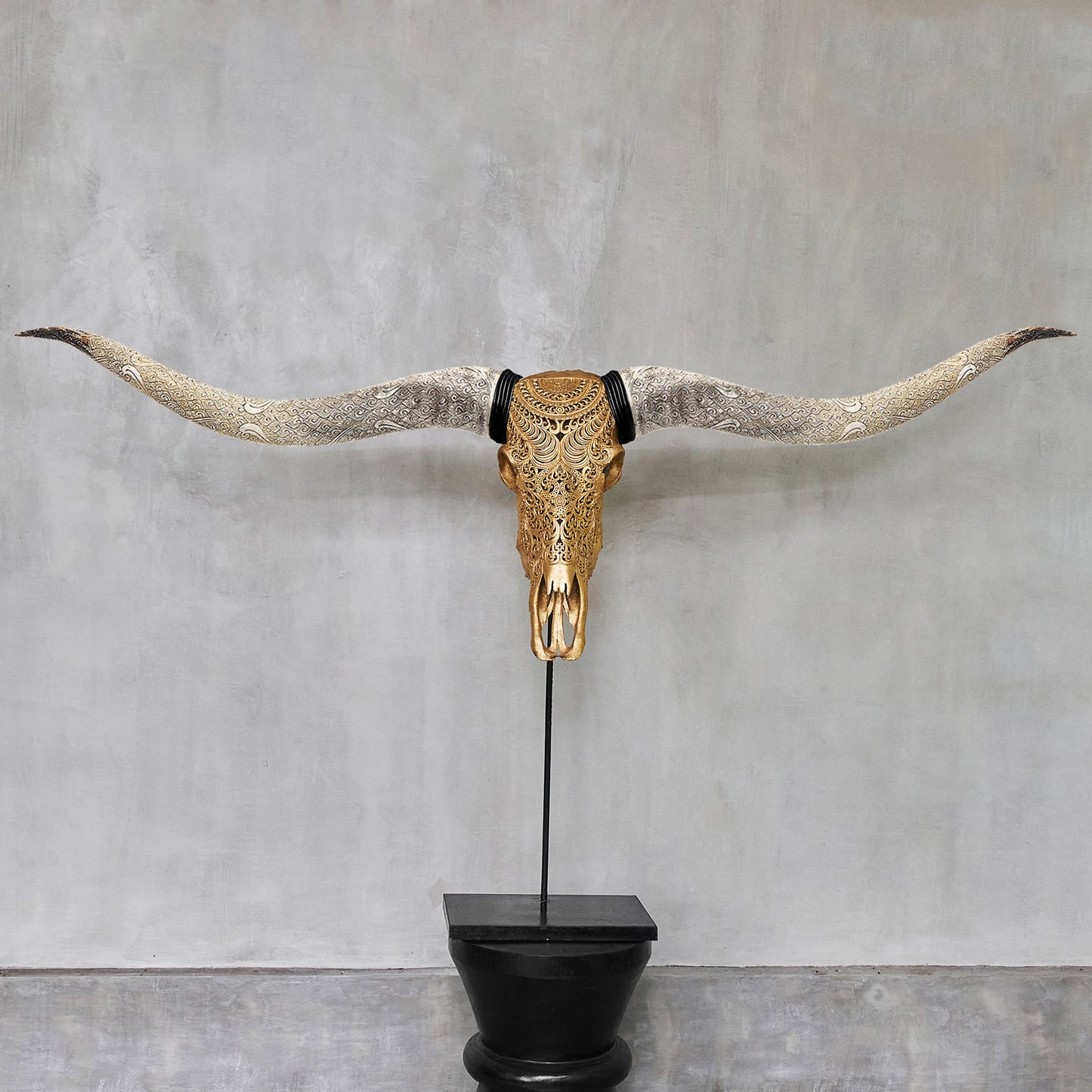 Hand Carved Longhorn Skull // XL Horns - Gold Leaf Boho