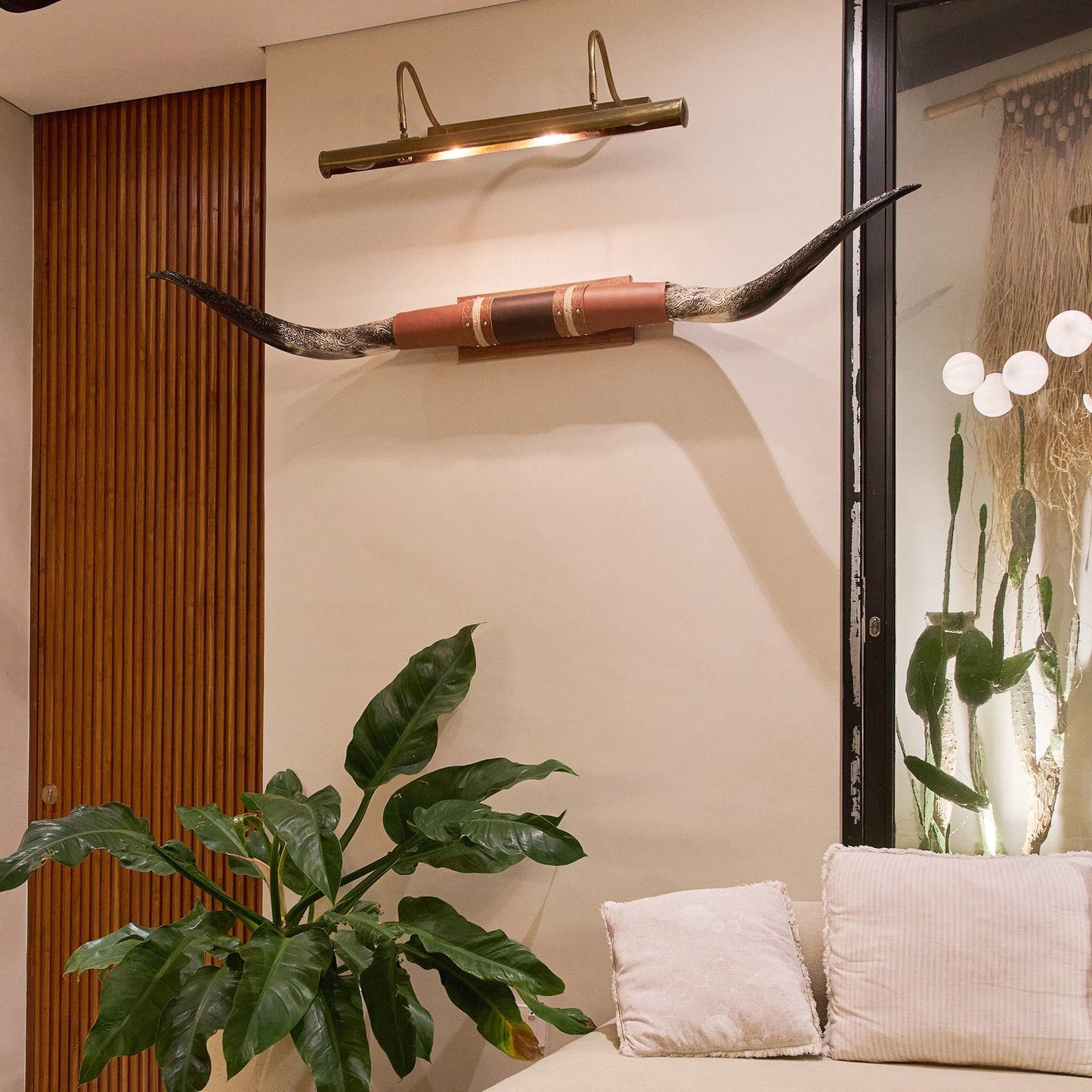 Brown Leather Mount // Carved Longhorns - Wild Hog