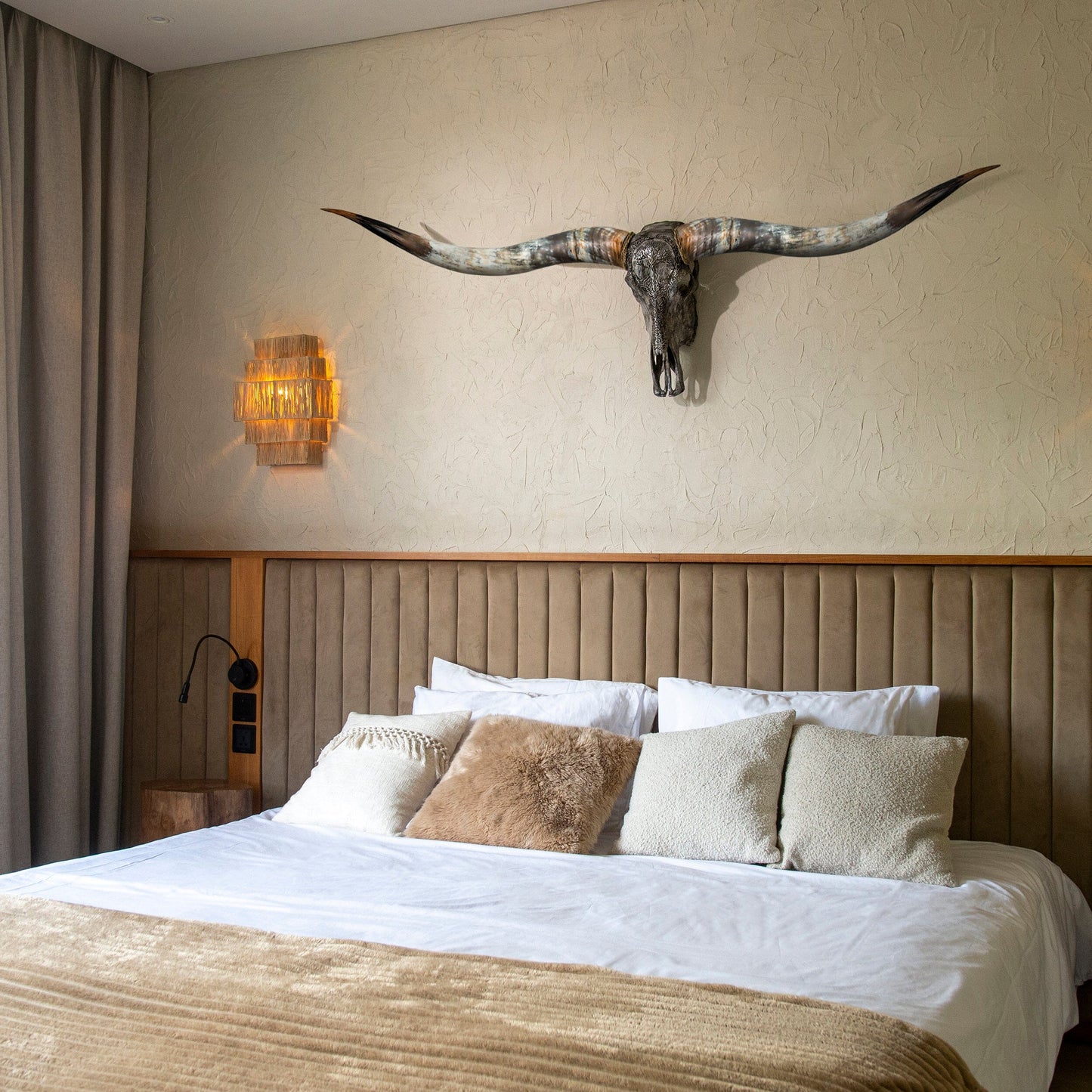 Hand Carved Longhorn Skull // XL Horns - Gray Yggdrasil