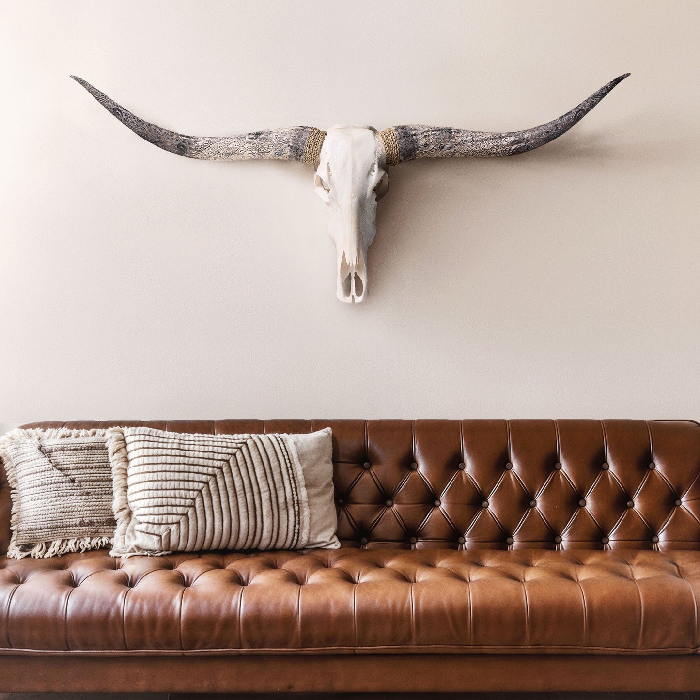 Longhorn Skull - White Storm