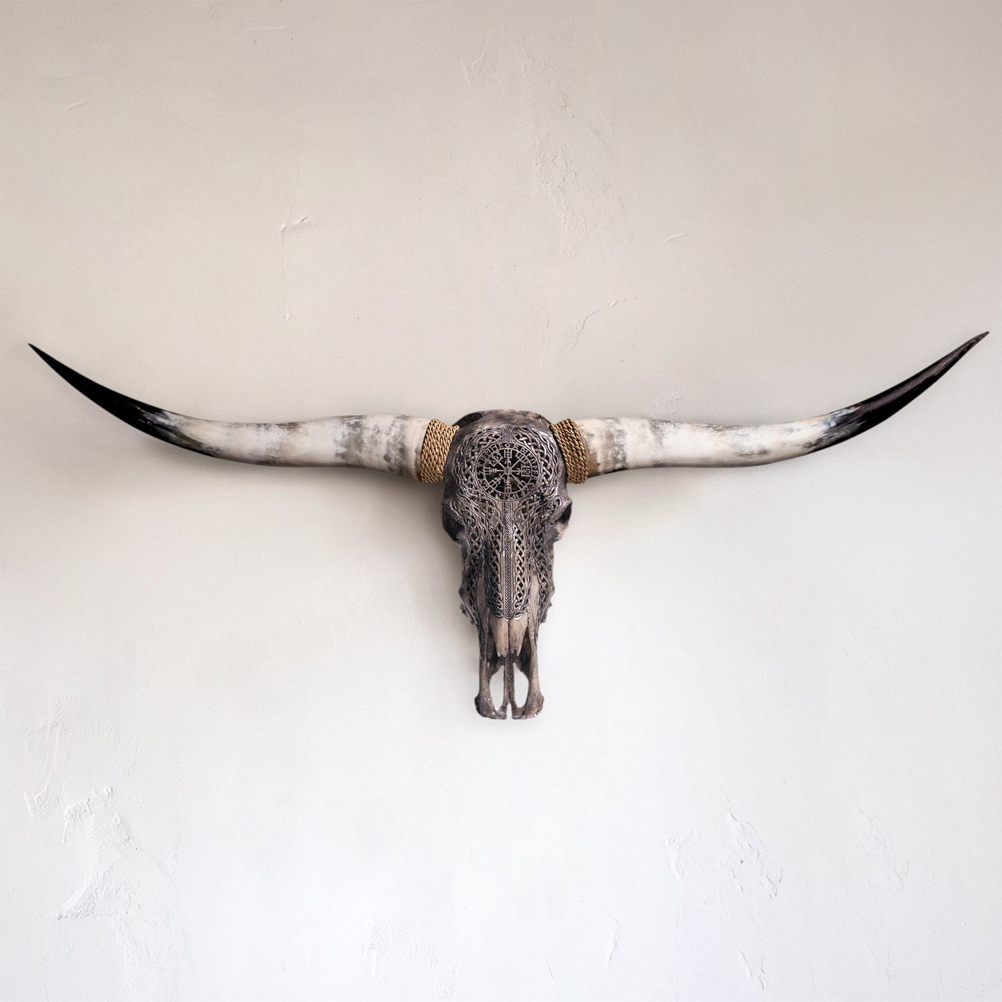 Hand Carved Longhorn Skull - Gray Vegvísir