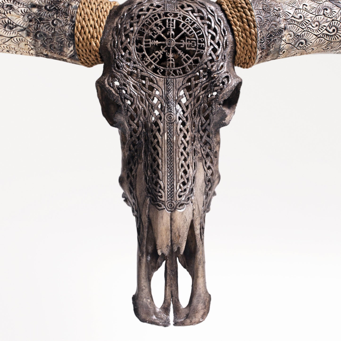 Hand Carved Longhorn Skull - Gray Vegvísir