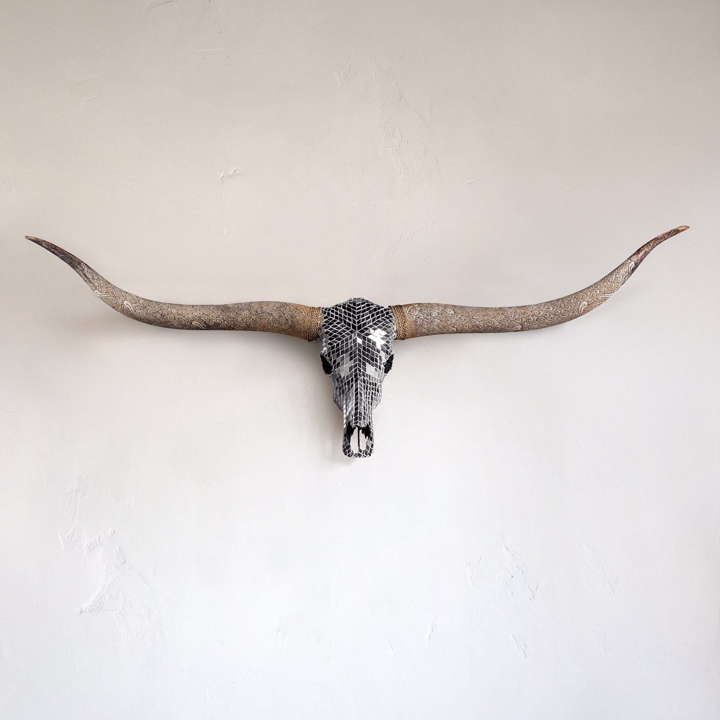 Longhorn Skull // XL Horns -  Mirror // Mosaic Finish