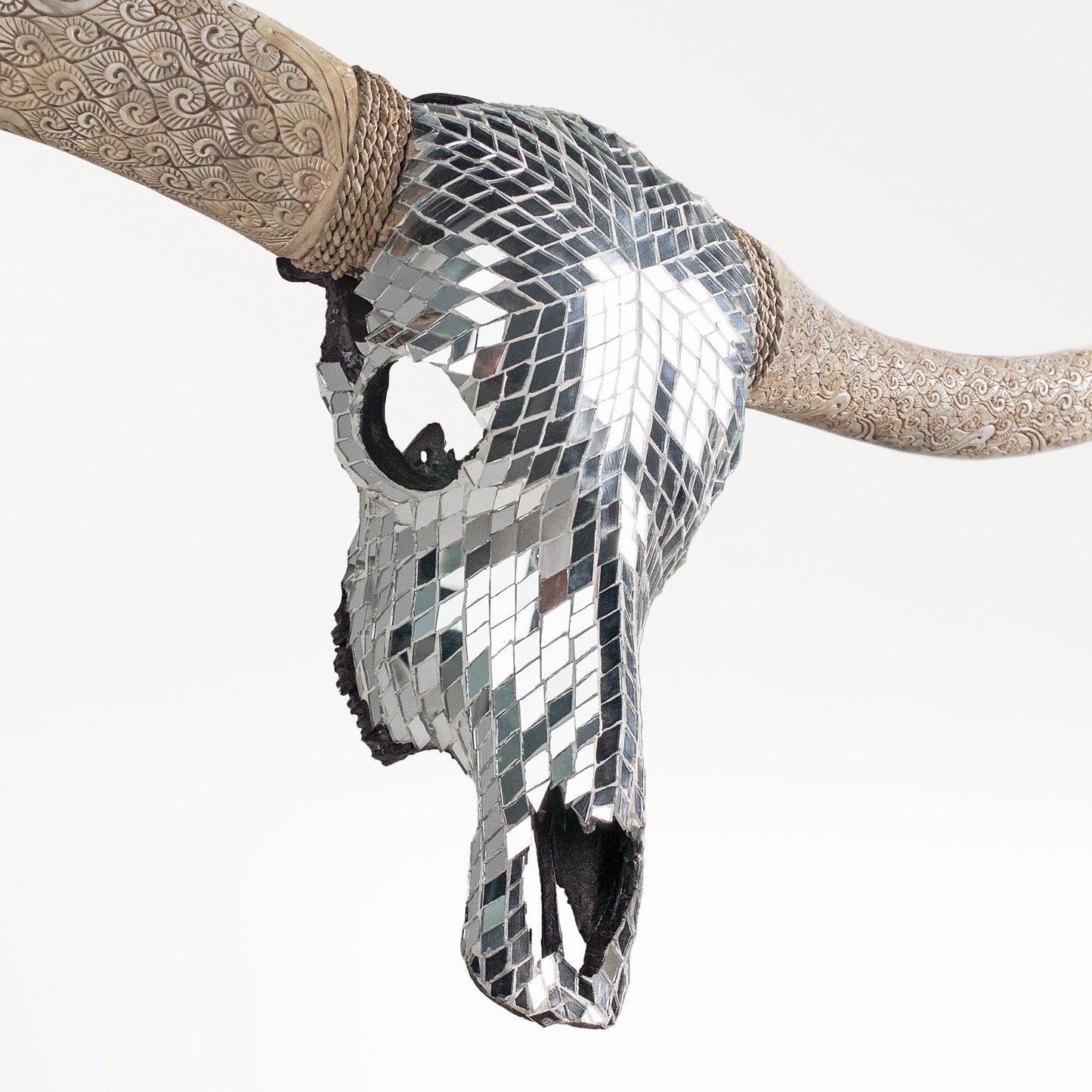 Longhorn Skull // XL Horns -  Mirror // Mosaic Finish